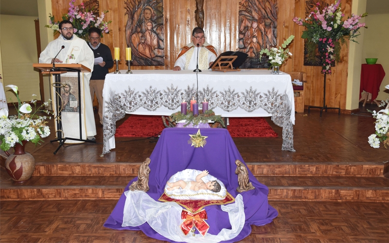 En el Templo Don Bosco se realizó Liturgia de Navidad