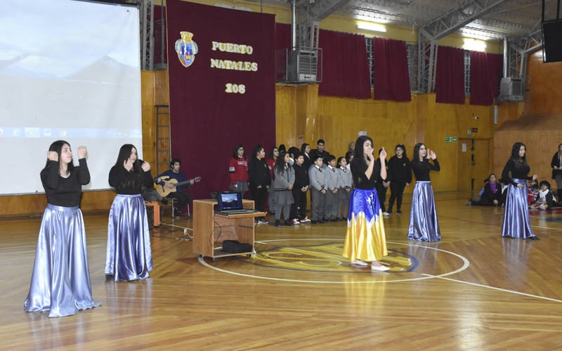 Con un acto Comunidad Educativo Pastoral homenajeó a Puerto Natales