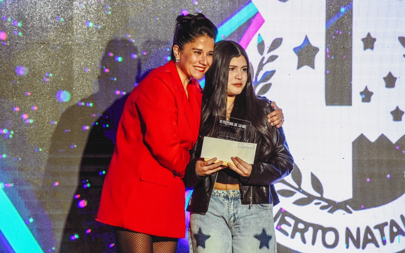 Estudiantes Salesianos se lucen con talento y compromiso en el Festival de la Voz