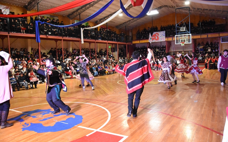 CEP celebra Fiestas Patrias con Oración, Bailes y Juegos Tradicionales