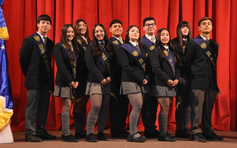 Con alegría y compromiso, asume el nuevo Centro de Alumnos del LSMF