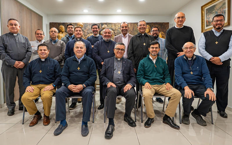 Reunión de Directores: Nacer de nuevo para servir a los jóvenes