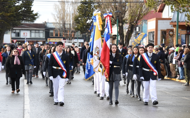 LSMF presente en el desfile por el 113° aniversario de Pto Natales