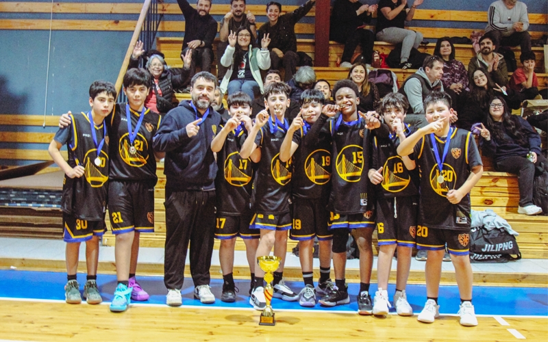 ¡Campeones invictos! U13 del LSMF conquista torneo en Punta Arenas
