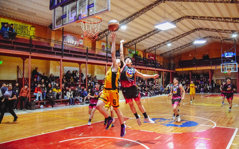¡Fagnano Supercampeón! LSMF brilla en el Comunal de Básquetbol: Cuatro equipos al regional