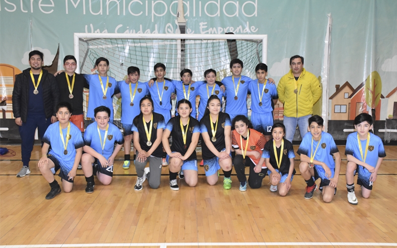 Futsal del LSMF avanza a la etapa regional de los JJ.EE por partida doble